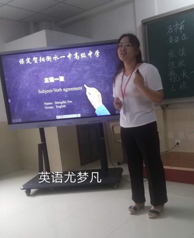 满城尽飞花，风吹落谁家;秋冬逐春夏，贺阳是我家