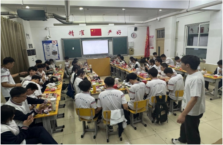 [组图]高三年级九月德育工作汇报 第 2 张
